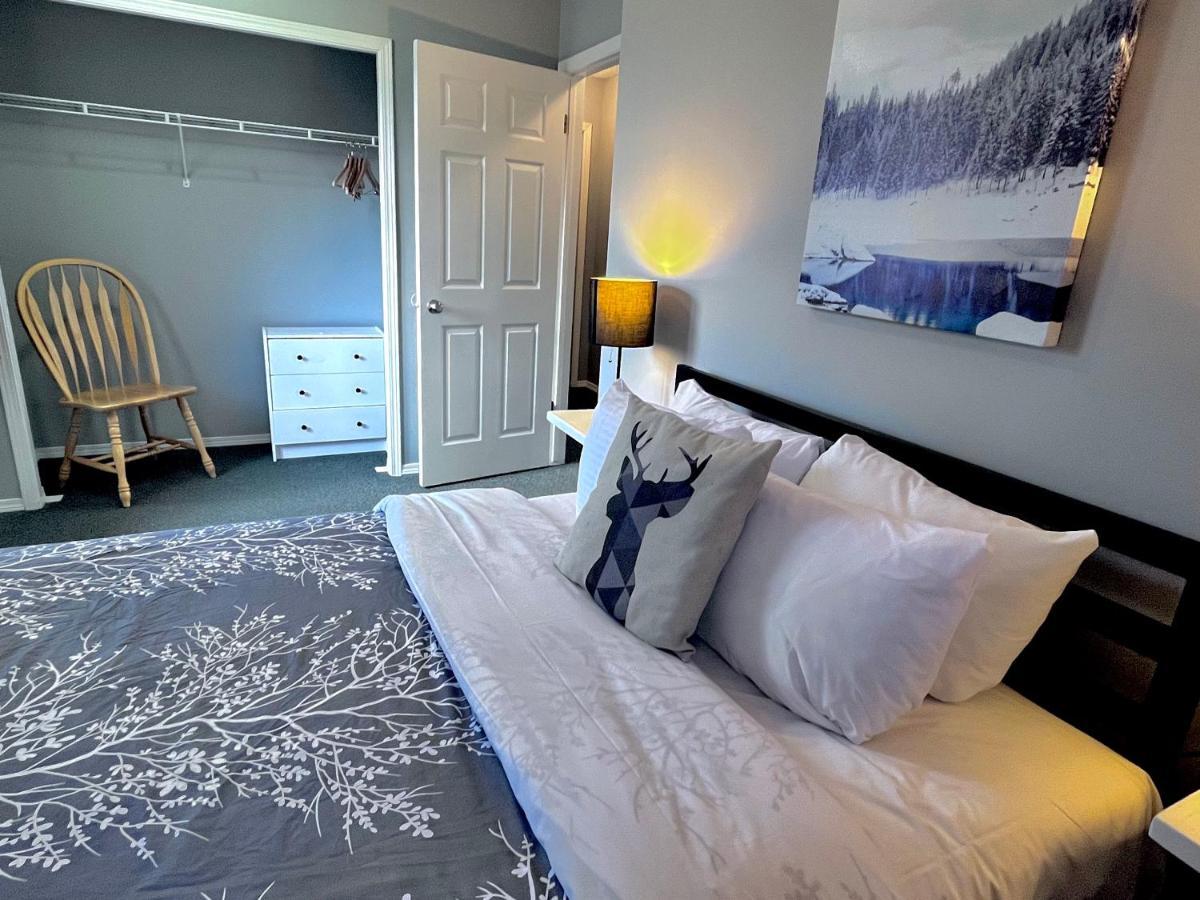 Canadian Rockies Chalets Canmore Eksteriør billede
