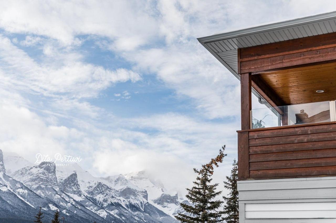Canadian Rockies Chalets Canmore Eksteriør billede